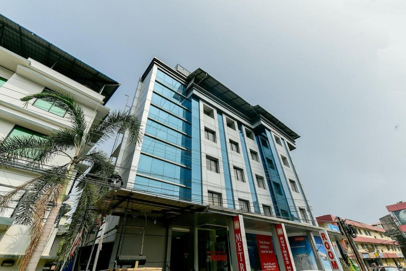 Metro Kochin Business Hotel Zewnętrze zdjęcie