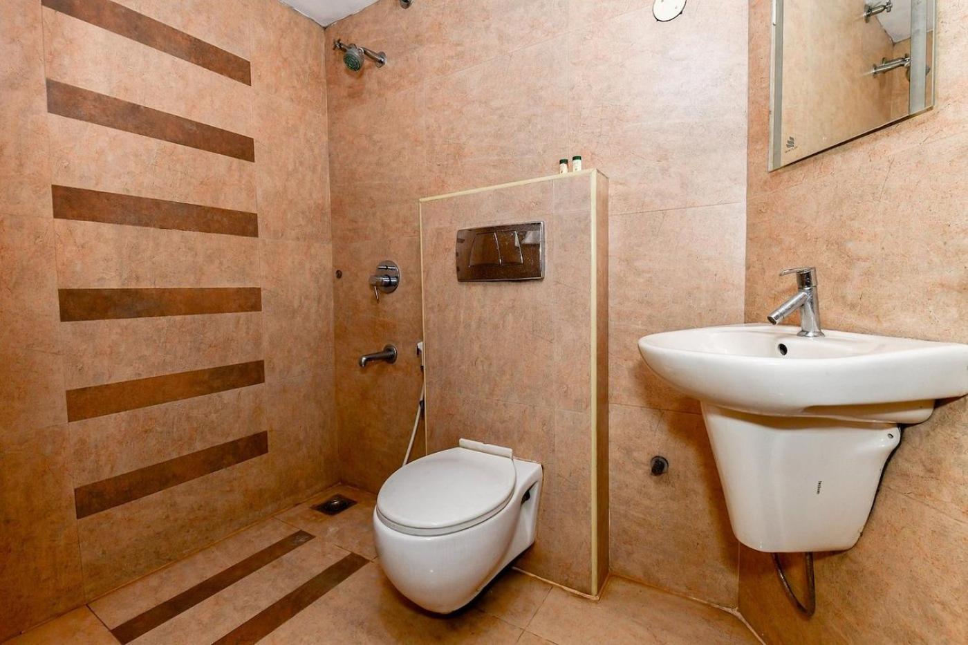 Metro Kochin Business Hotel Zewnętrze zdjęcie